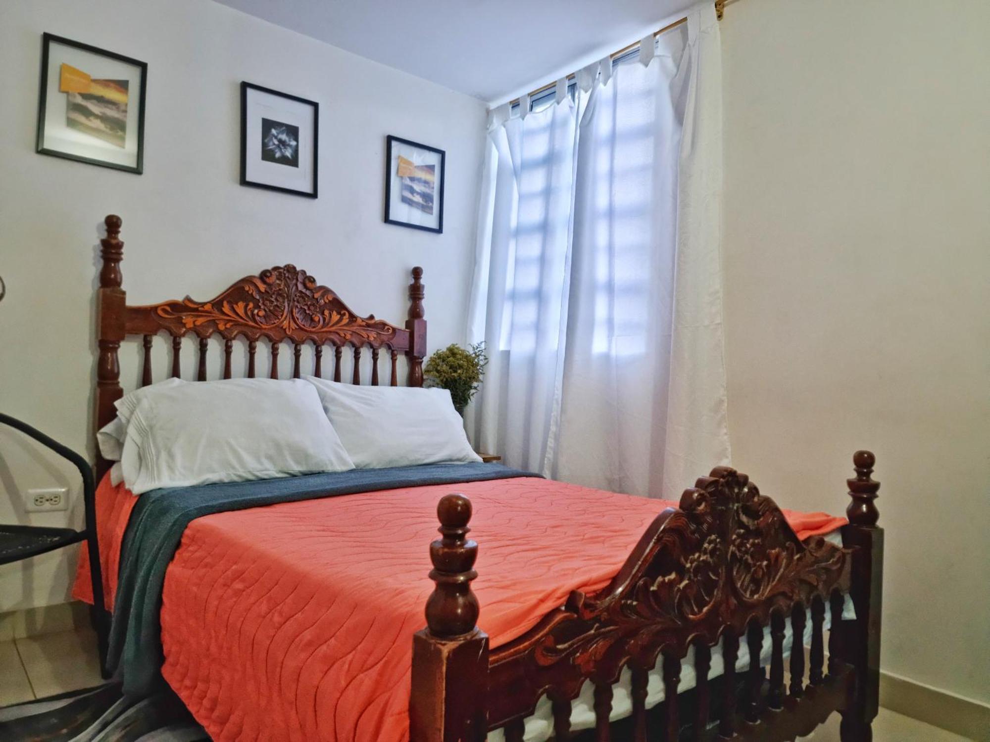 Hostal - Dona Elva A 15 Min Del Aeropuerto Rionegro Luaran gambar